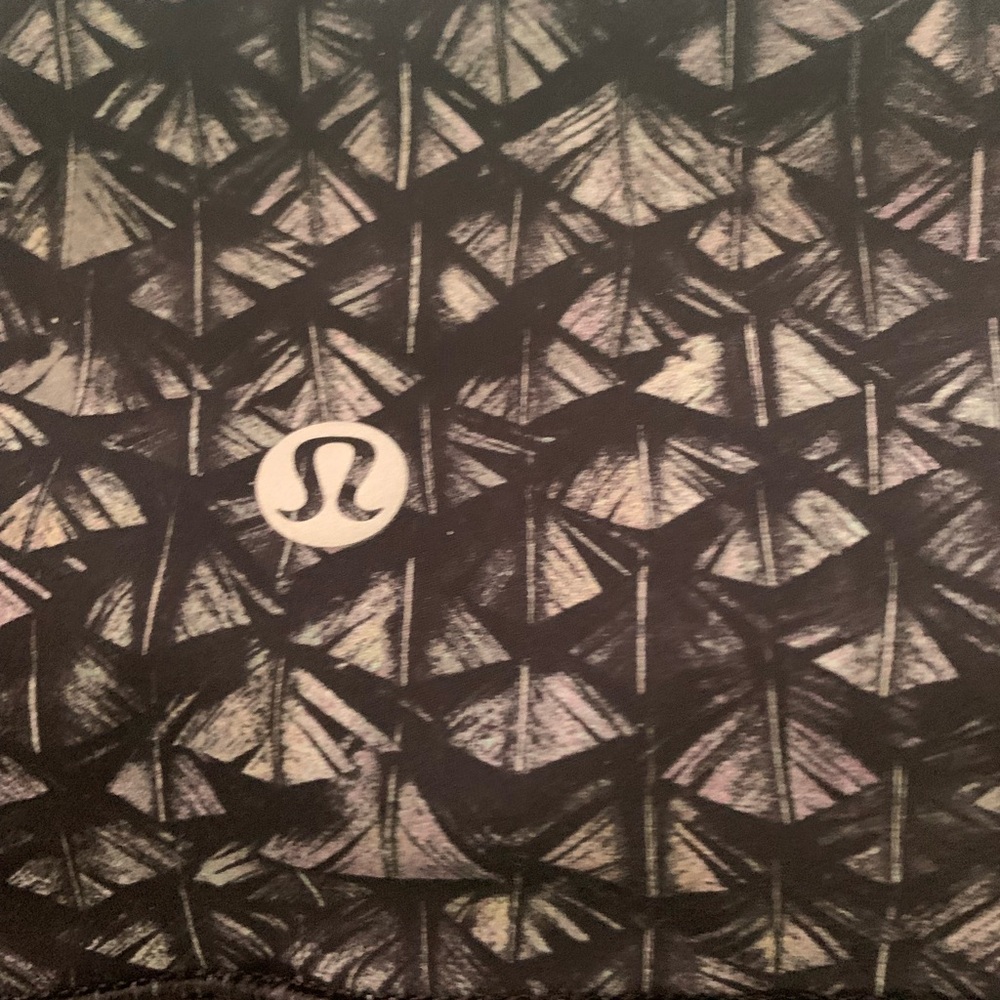 lululemon athletica Black Patterned Leggings - Picture 4 of 5